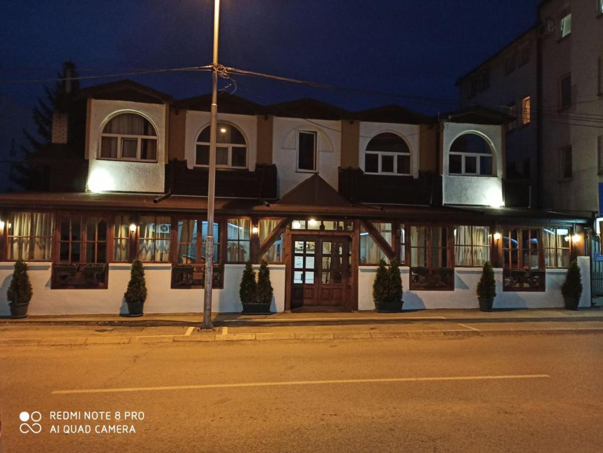 Matino Apartments 3 Valjevo Kültér fotó