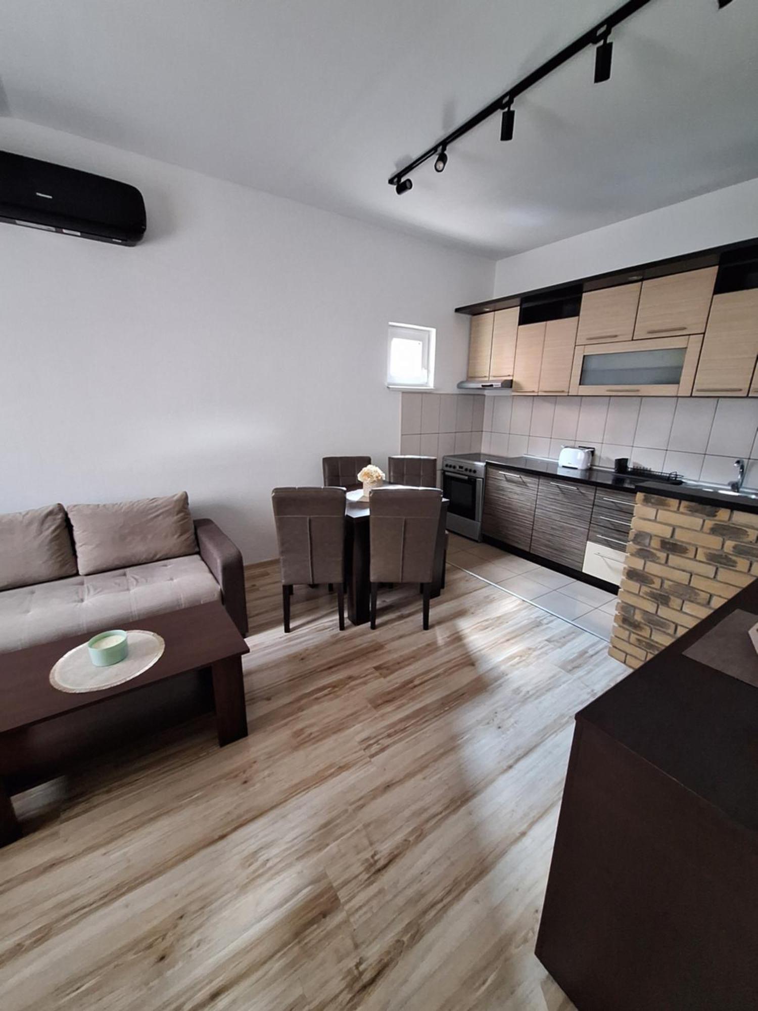 Matino Apartments 3 Valjevo Kültér fotó